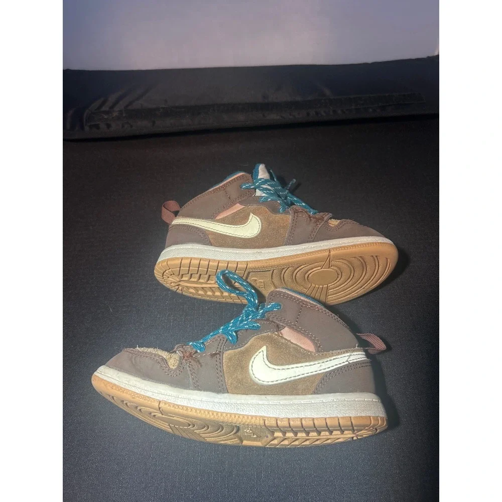 Jordan‎ 1 Mid SE Toddler Sneakers Brown Gold Turquoise Accent Kids Shoes